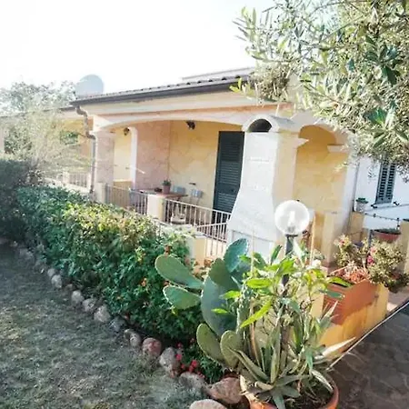A 500 Mt Dalla Sa Petra Ruja Santa Lucia (Sardinia)