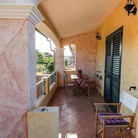 A 500 Mt Dalla Sa Petra Ruja Santa Lucia (Sardinia)